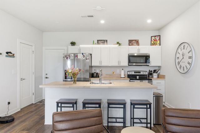 3625 Hydes Ferry Rd, Nashville, TN 37218