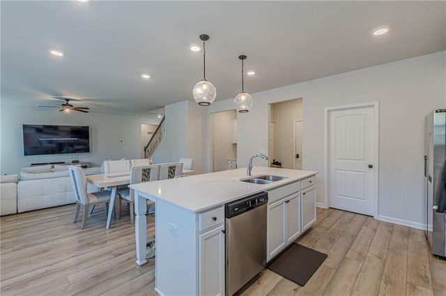 4876 Elm Leaf SW Drive, Atlanta, GA 30331