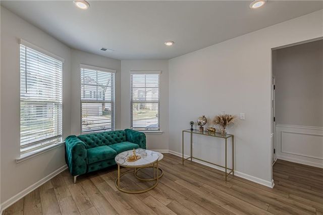 4876 Elm Leaf SW Drive, Atlanta, GA 30331