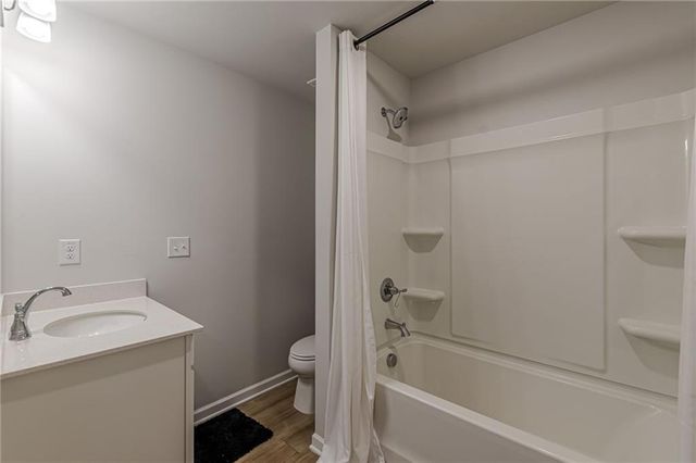 4876 Elm Leaf SW Drive, Atlanta, GA 30331