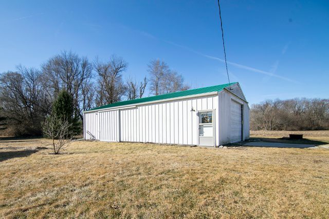 286 E 5000s Road, Chebanse, IL 60922