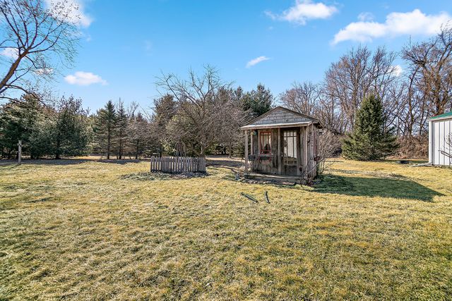 286 E 5000s Road, Chebanse, IL 60922