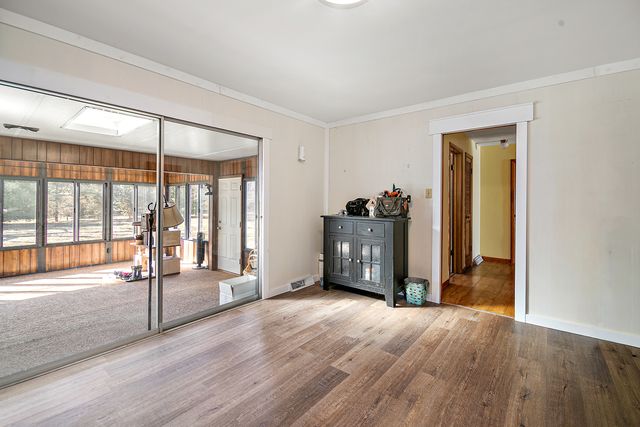 286 E 5000s Road, Chebanse, IL 60922