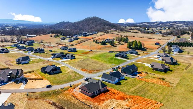 2143 Cattlemans Trail, Jonesborough, TN 37659