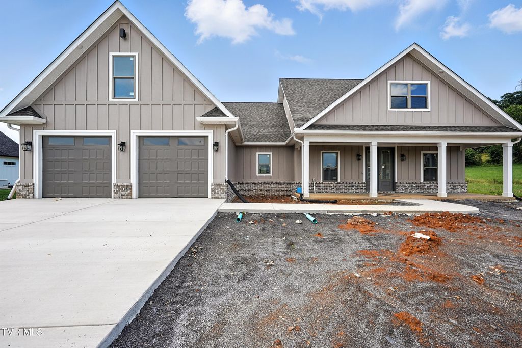 2143 Cattlemans Trail, Jonesborough, TN 37659