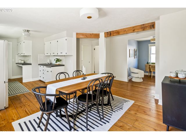 6305 N DELAWARE Ave, Portland, OR 97217