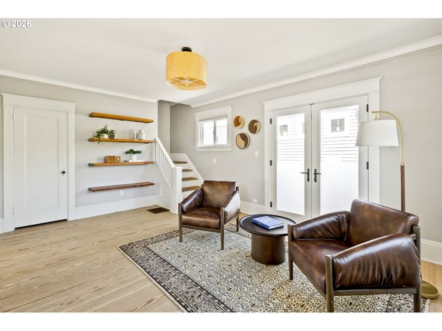 6305 N DELAWARE Ave, Portland, OR 97217