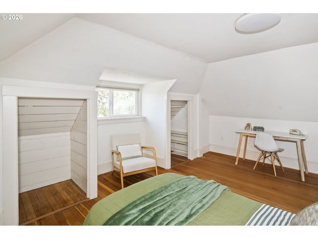 6305 N DELAWARE Ave, Portland, OR 97217