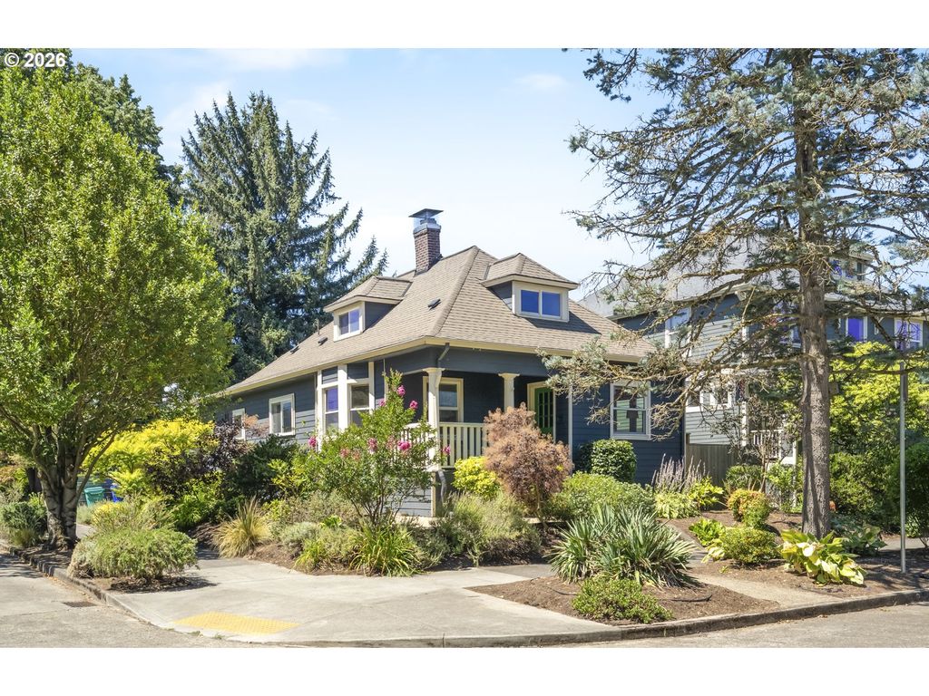 6305 N DELAWARE Ave, Portland, OR 97217