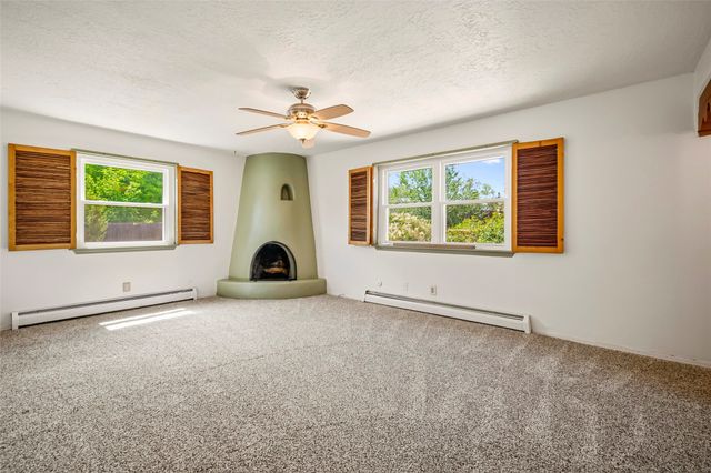 2832 Don Quixote, Santa Fe, NM 87505