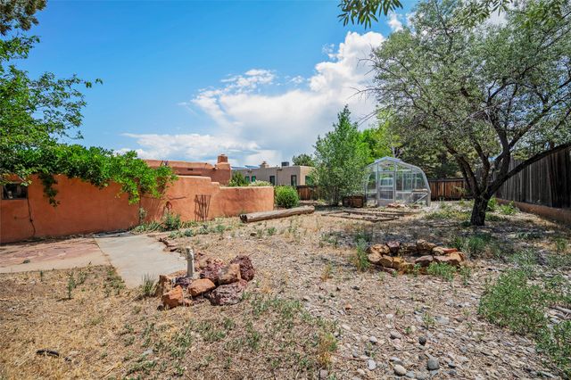 2832 Don Quixote, Santa Fe, NM 87505