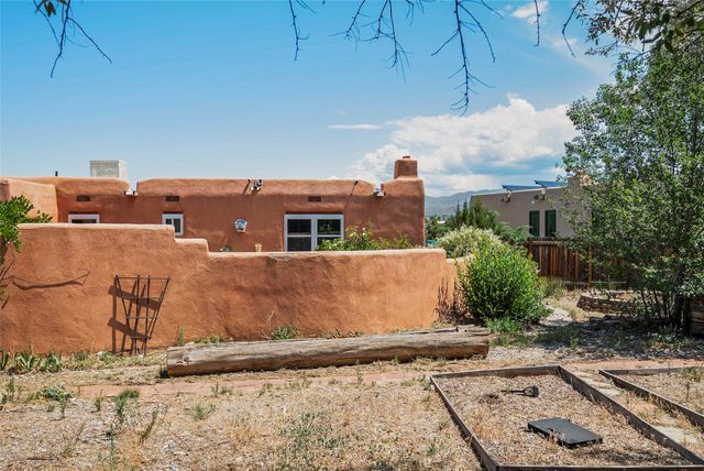 2832 Don Quixote, Santa Fe, NM 87505