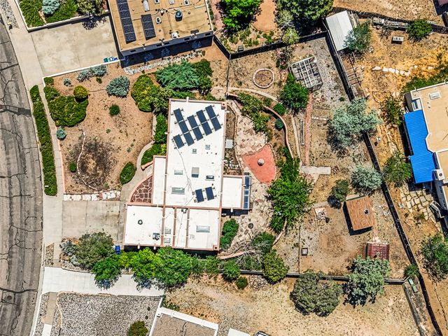2832 Don Quixote, Santa Fe, NM 87505
