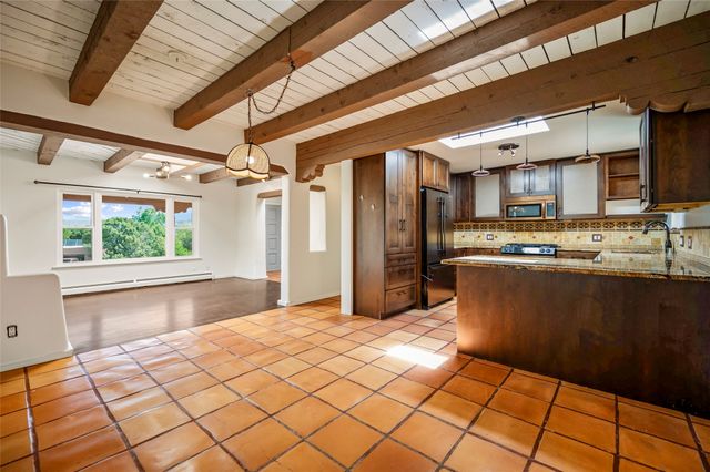 2832 Don Quixote, Santa Fe, NM 87505