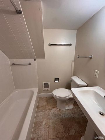 7307 Nottingham Avenue, Shrewsbury, MO 63119