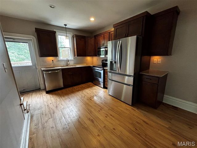 7307 Nottingham Avenue, Shrewsbury, MO 63119
