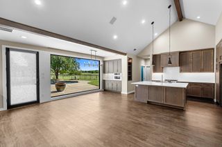 678 Gregory Street, Weatherford, TX 76087