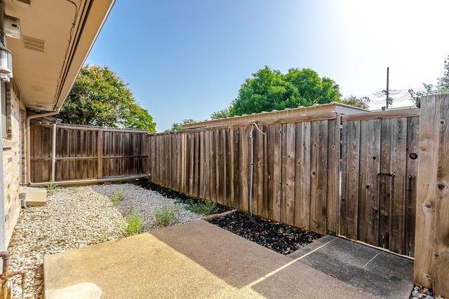 10626 Northboro Street 9, Dallas, TX 75230