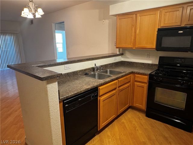 8777 West Maule Avenue 1121, Las Vegas, NV 89148
