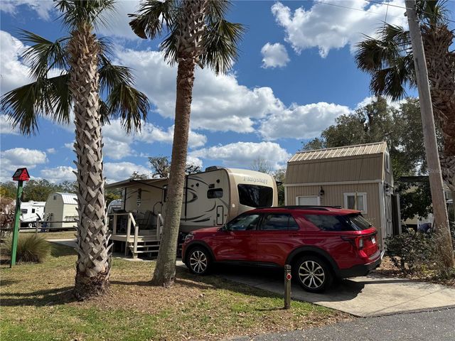 2875 NE 102ND AVENUE ROAD, Silver Springs, FL 34488