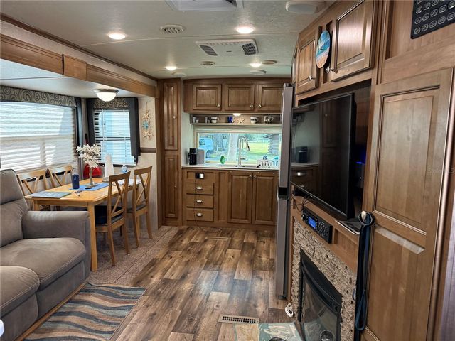 2875 NE 102ND AVENUE ROAD, Silver Springs, FL 34488