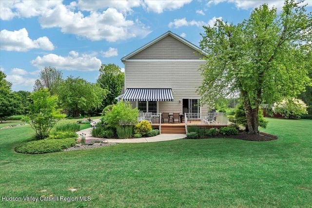 672 Lakeview Road, Broadalbin, NY 12025