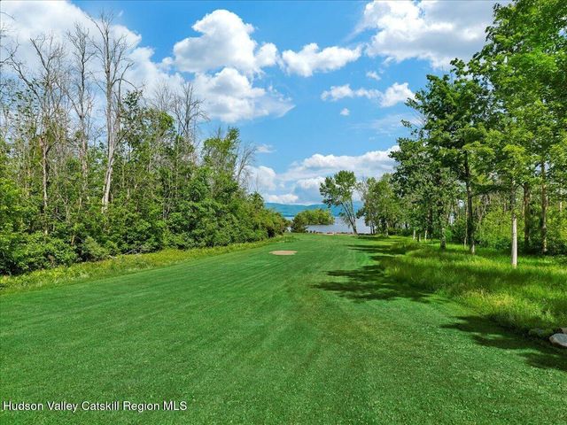 672 Lakeview Road, Broadalbin, NY 12025
