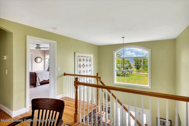 672 Lakeview Road, Broadalbin, NY 12025