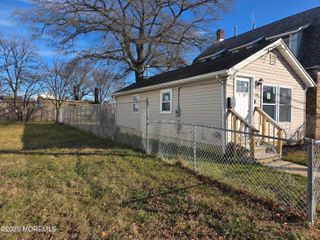 52 W Highland Avenue, Keansburg, NJ 07734