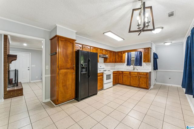 2537 16TH STREET, Calera, AL 35040