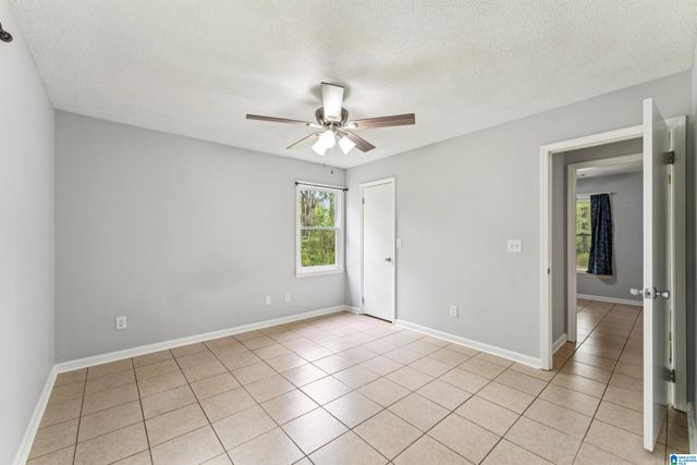 2537 16TH STREET, Calera, AL 35040