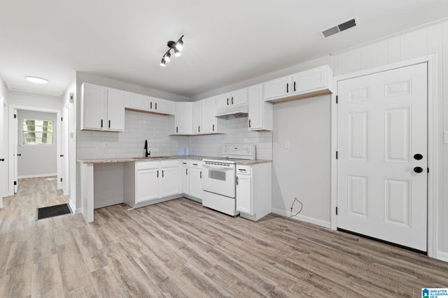 119 OPAL AVENUE, Hueytown, AL 35023