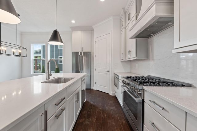 5450 Maple Drive, Lewis Center, OH 43035