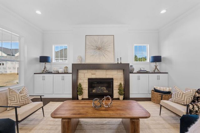 5450 Maple Drive, Lewis Center, OH 43035