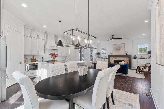 5450 Maple Drive, Lewis Center, OH 43035