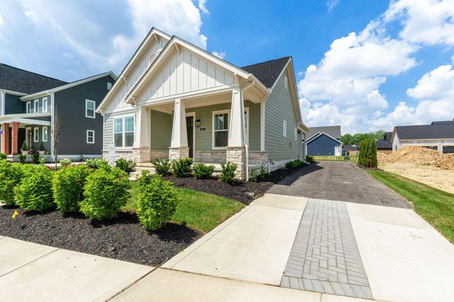 5450 Maple Drive, Lewis Center, OH 43035