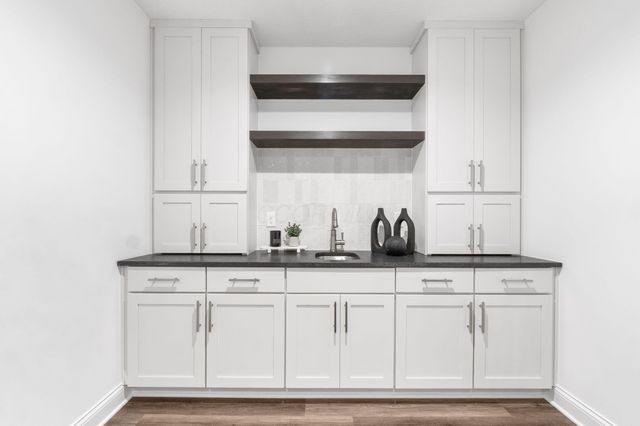 5450 Maple Drive, Lewis Center, OH 43035