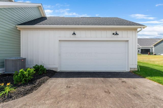 5450 Maple Drive, Lewis Center, OH 43035