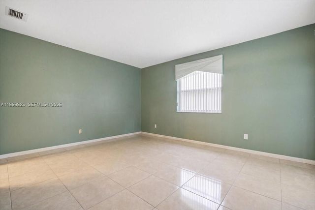 15431 SW 171st St, Miami, FL 33187