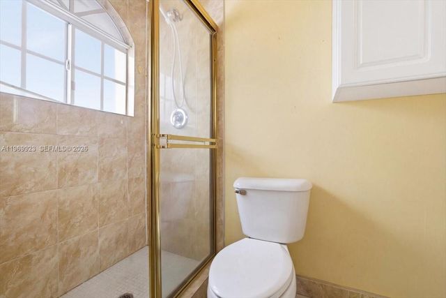 15431 SW 171st St, Miami, FL 33187