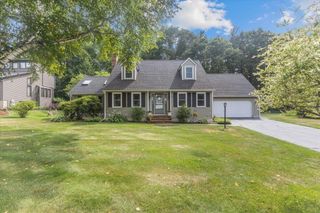 110 Field Green Drive, Colchester (colchester), VT 05446