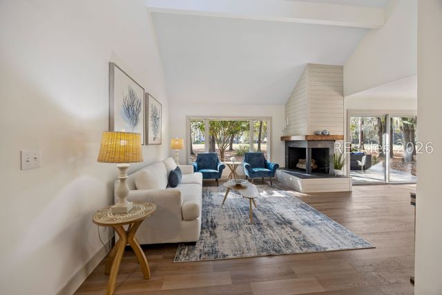 55 Wax Myrtle Ct, Hilton Head Island, SC 29926