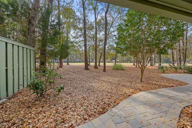 55 Wax Myrtle Ct, Hilton Head Island, SC 29926