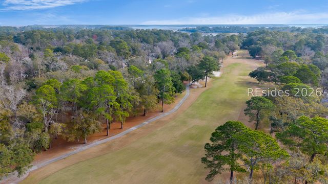 55 Wax Myrtle Ct, Hilton Head Island, SC 29926