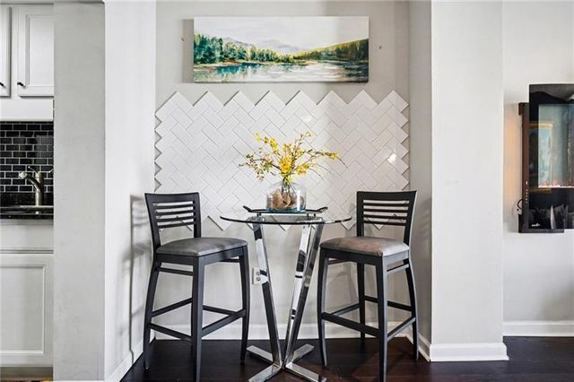 1280 W Peachtree Street NW 1513, Atlanta, GA 30309