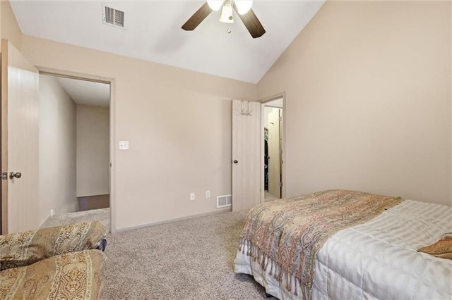 5554 NW SUNRISE MEADOW Lane, Lee's Summit, MO 64064