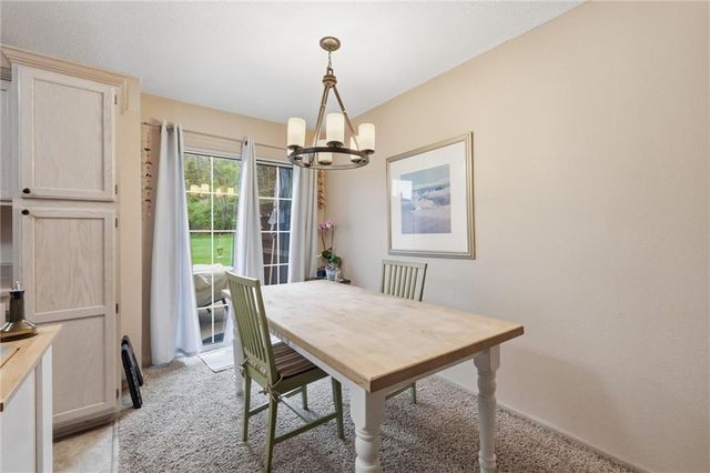 5554 NW SUNRISE MEADOW Lane, Lee's Summit, MO 64064