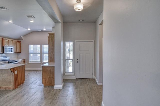 624 Caladium Drive, Yukon, OK 73099