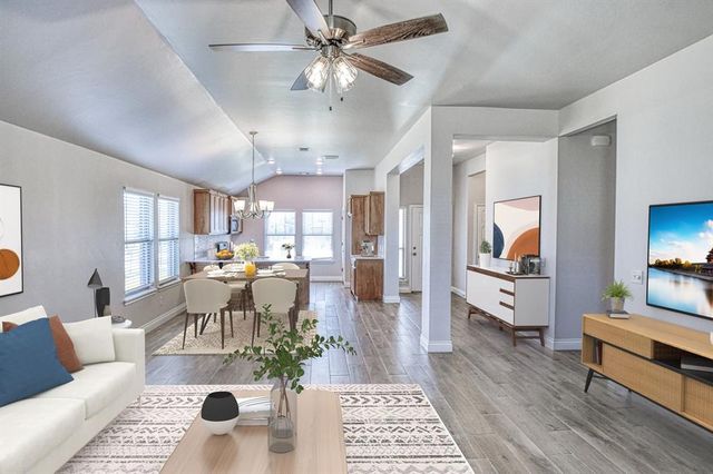 624 Caladium Drive, Yukon, OK 73099