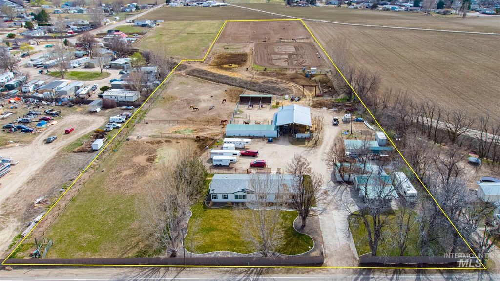 5712 Homedale, Caldwell, ID 83607